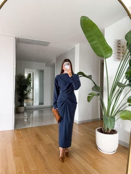 طقم تنورة ازرق كحلي