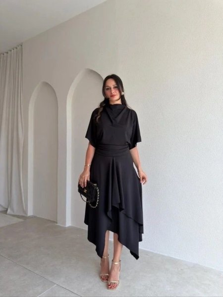 طقم تنورة اسود