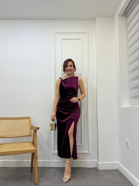 فستان سماقي