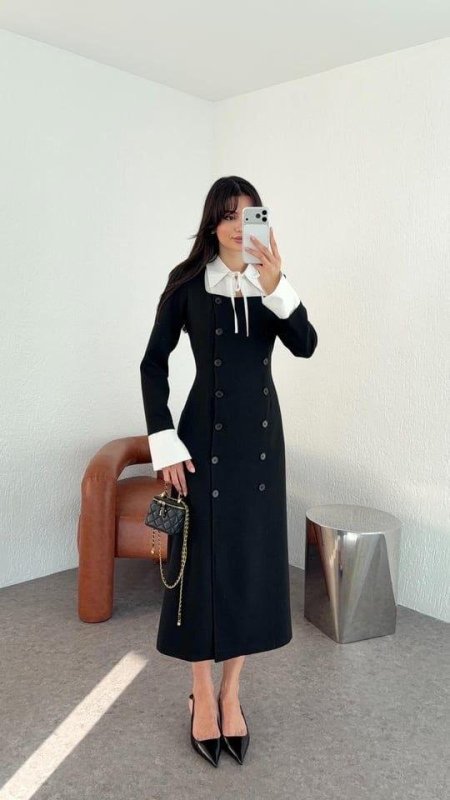 فستان اسود وابيض